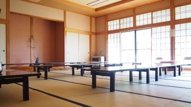 霊泉玉乃湯大広間